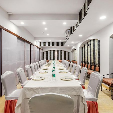 Hotel Nice Palace Δελχί Εξωτερικό φωτογραφία