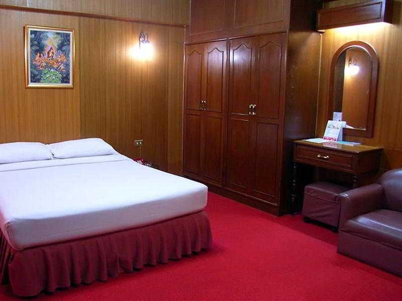 Hotel Nice Palace Δελχί Εξωτερικό φωτογραφία